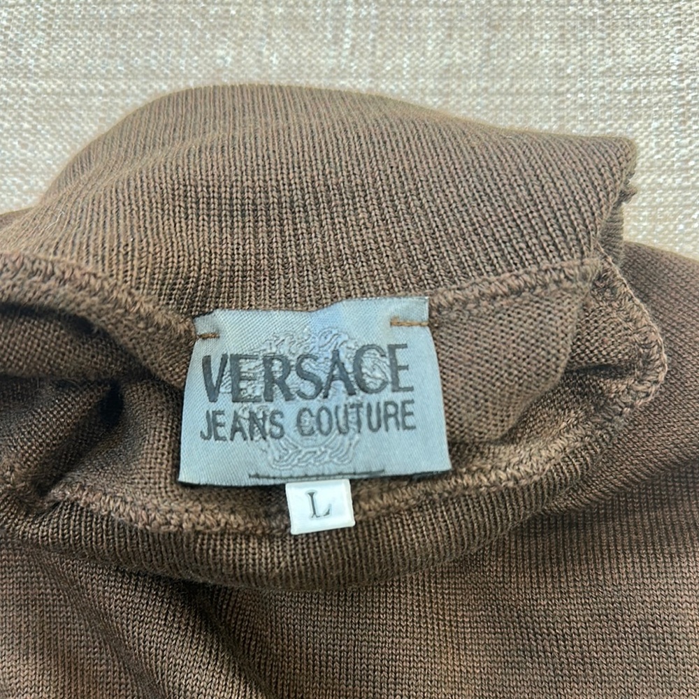 Elegant Brown Sleeveless Turtleneck Dress